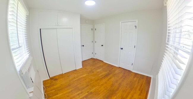 Photo - 3D Tour Available - Recently Remodeled + Fenced-in Yard + Washer & Dryer! Available September 3rd!