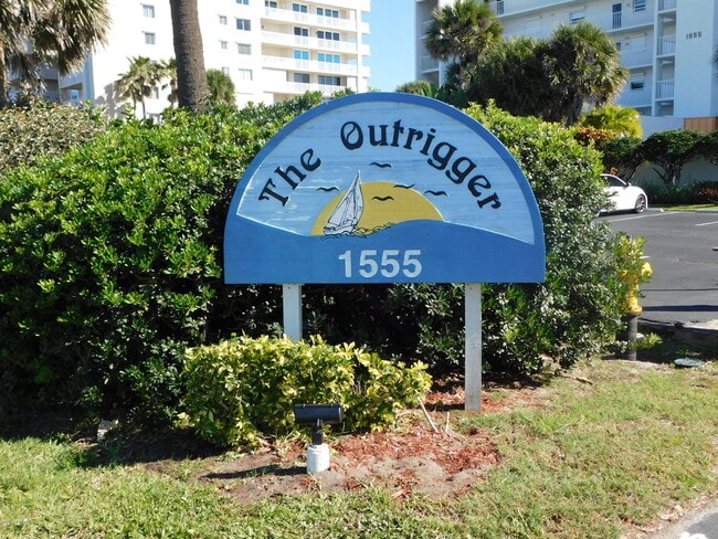 Building Photo - 1555 N Hwy A1A Unit 504