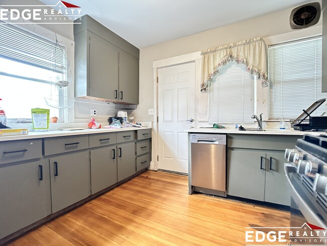 Photo - 151 Edenfield Ave Rental