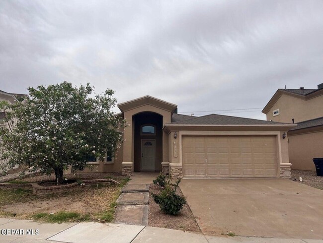 Building Photo - 7105 Falling Leaf Cir Rental