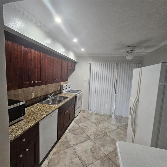 Photo - 5103 34th St W