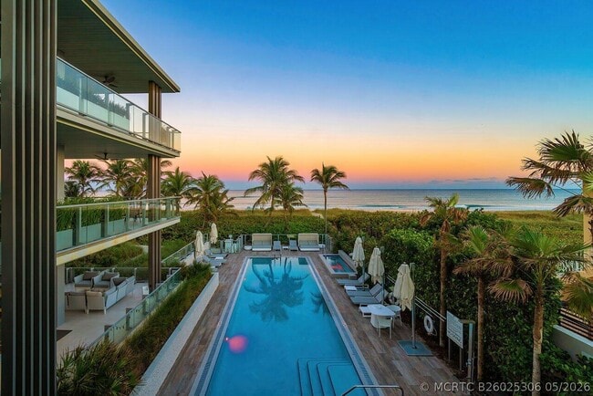 Building Photo - 1901 S Ocean Blvd Unit 10