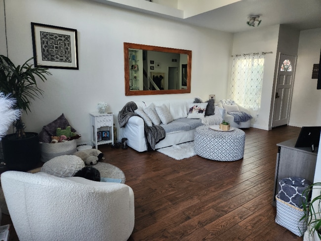 Building Photo - 13382 Tiverton Rd