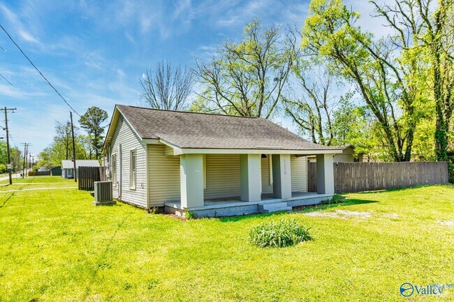 Building Photo - 1226 Rison Ave NE Rental