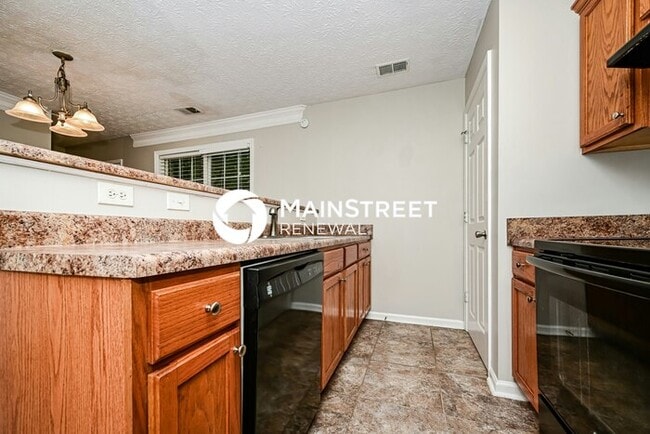 Photo - 3 Bedroom Pet-Friendly Home in Decatur, GA with Main Street Renewal