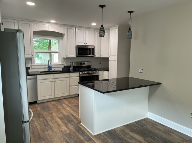 Photo - 89 Chestnut Ave