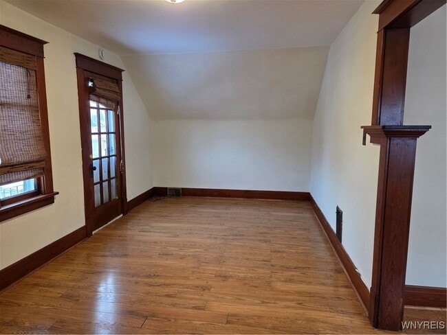 Photo - 212 Newburgh Ave