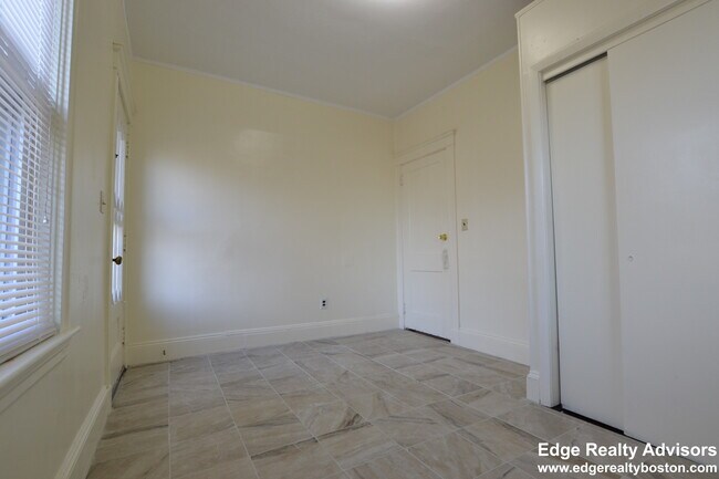 Photo - 11 Mapleton St Unit 2
