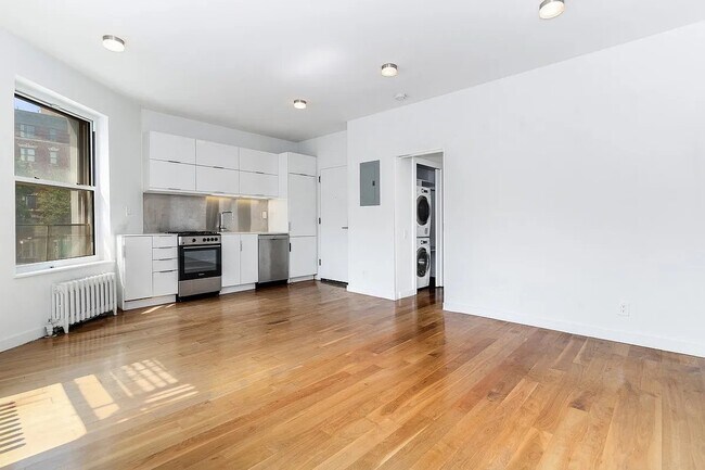 Photo - 48 Bedford St Unit 4A