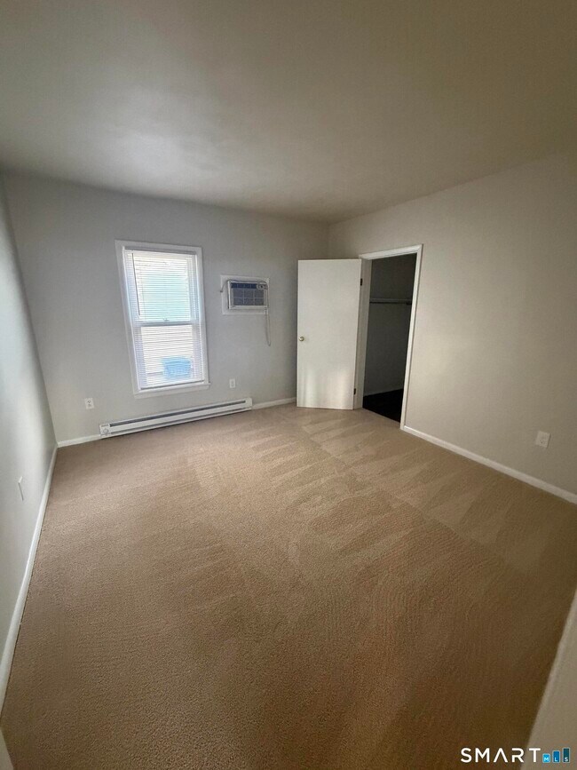 Photo - 37 Wakefield Ct Unit 1