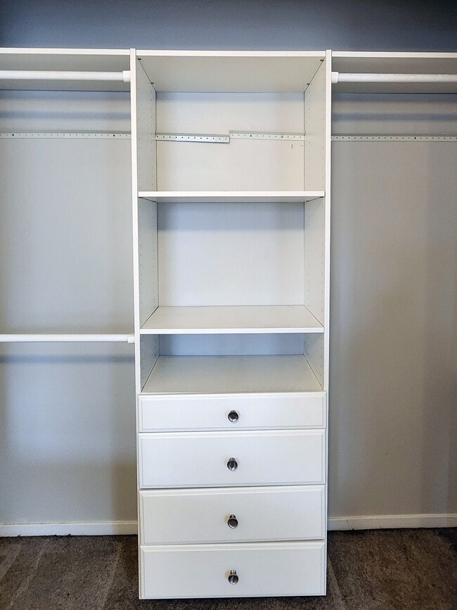 Photo - 5740 Yellowrose Ct