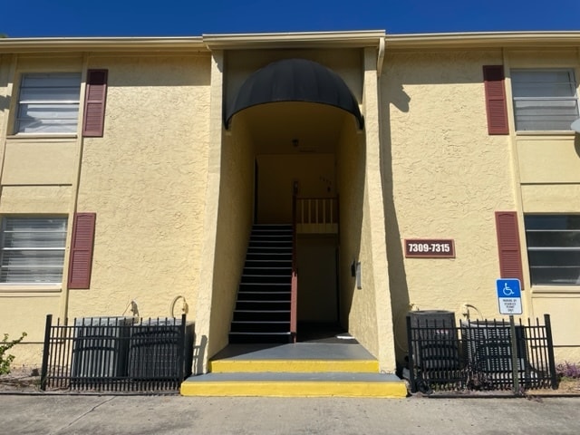 Building Photo - 7309 Abonado Rd