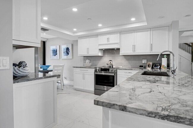 Photo - 4744 S Ocean Blvd