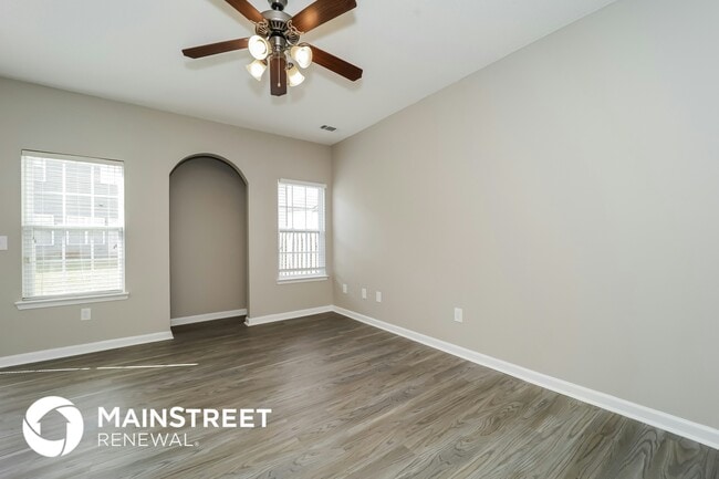 Photo - 2506 Capella Cir SW