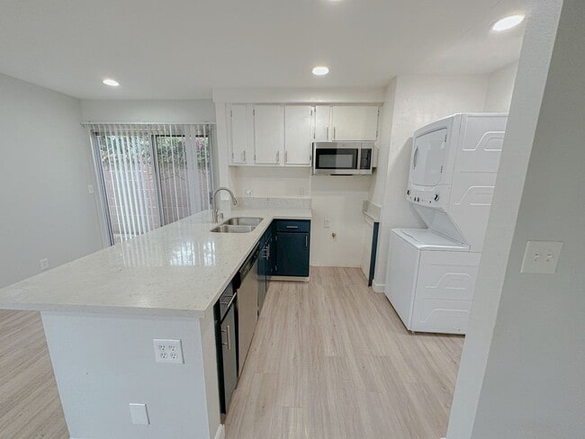 Photo - 4236 W 129th St