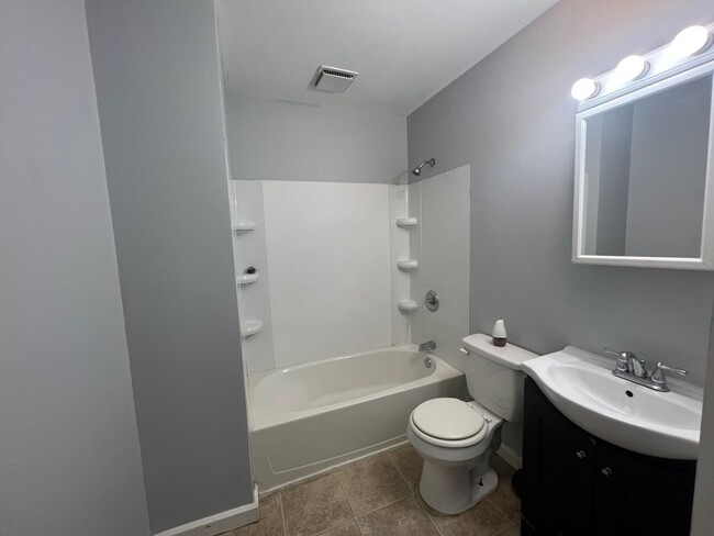 Photo - Pet Friendly 3 Bedroom 2 Bath