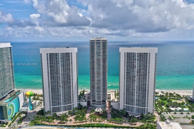 Building Photo - 1830 S Ocean Dr Unit 3203