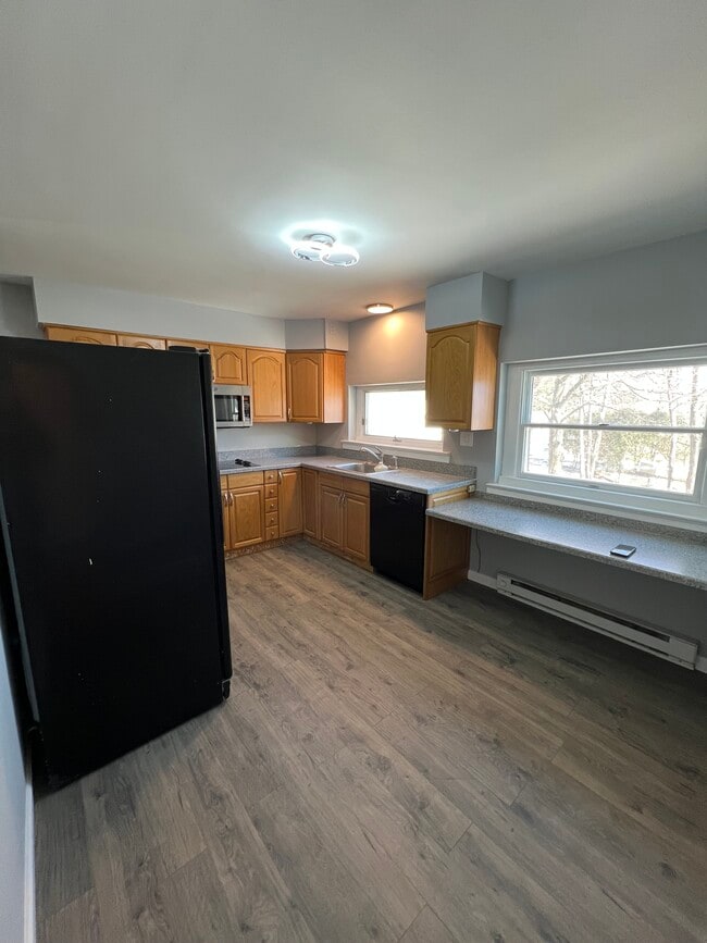 Photo - 1130 Chipperfield Dr Unit 3 bedroom