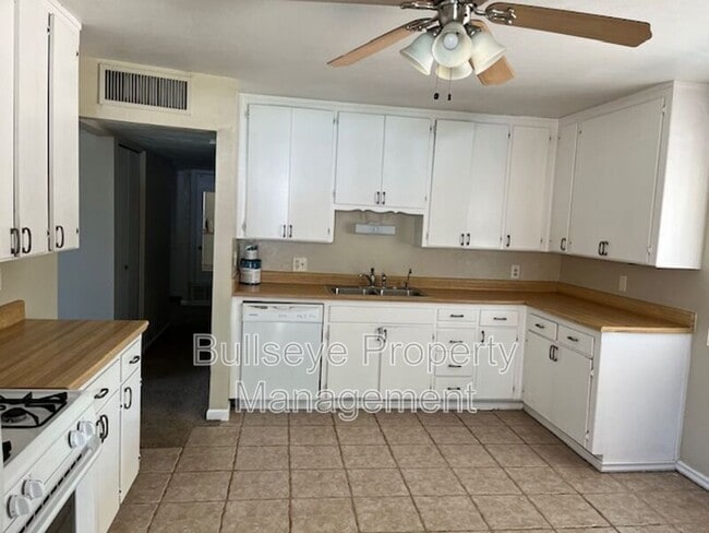 Photo - 3127 W Dahlia Dr