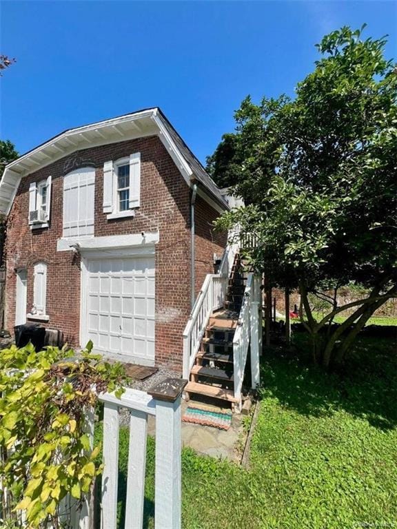 Photo - 182 Grand St