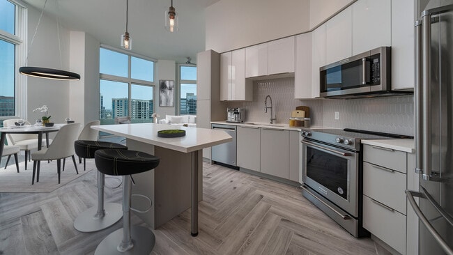 Photo - 10X Riverwalk