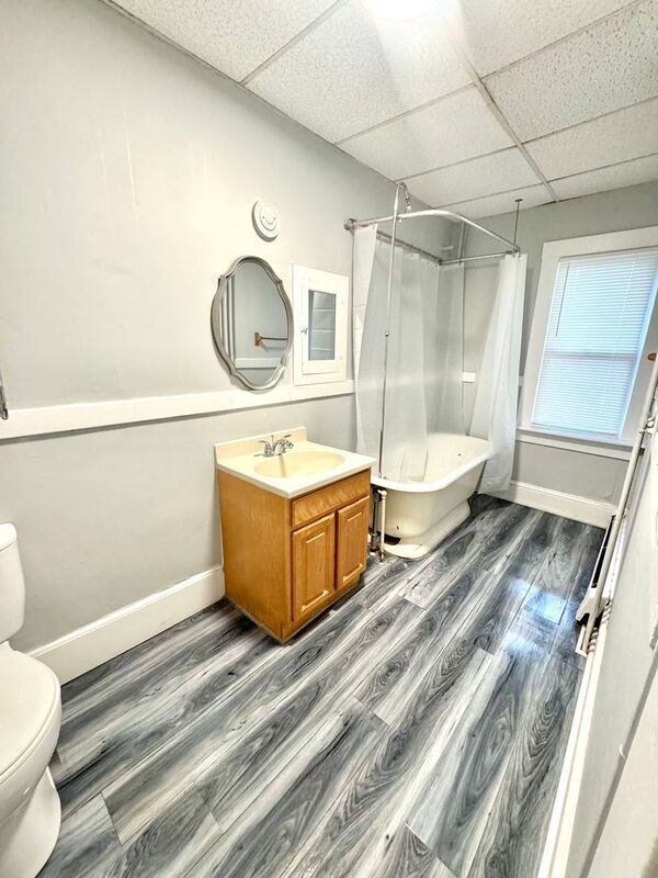 70 Maple St Condo Unit 1LR Condo for Rent in Chicopee, MA