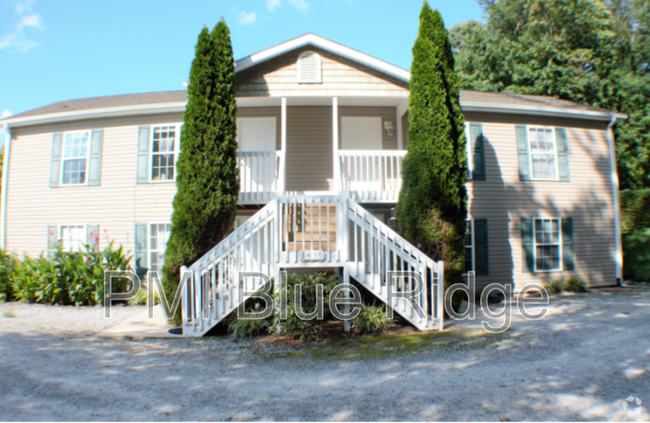 Building Photo - 1410 Highland Ave Unit C Rental