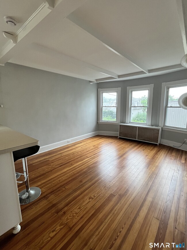 53-55-55 Davis Ave