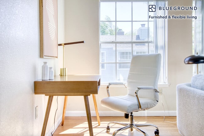 Photo - 559 Windlass Ln Unit FL2-ID969