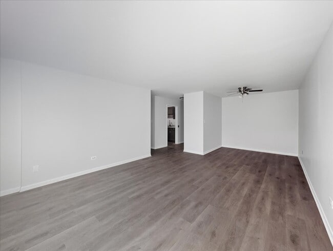 Photo - 600 McKinley Ave Unidad 304