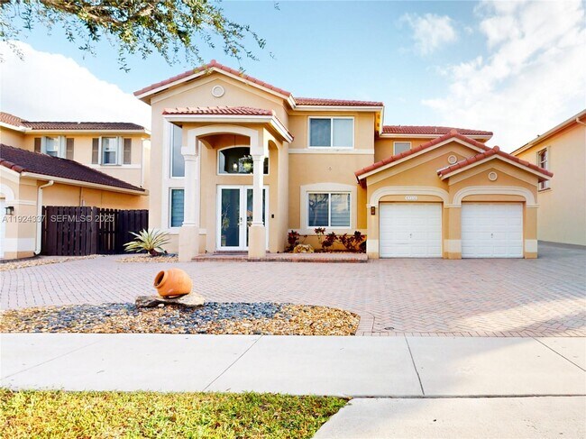 Building Photo - 12358 SW 125th Terrace