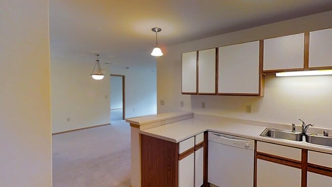 Photo - 312 E Gate Dr Unit 18