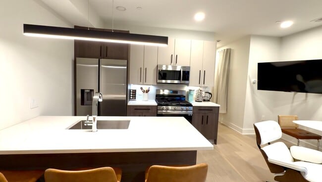 Photo - 3934 14th St NW Unit 102