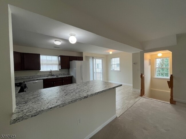 Photo - 11 Alerica Ln