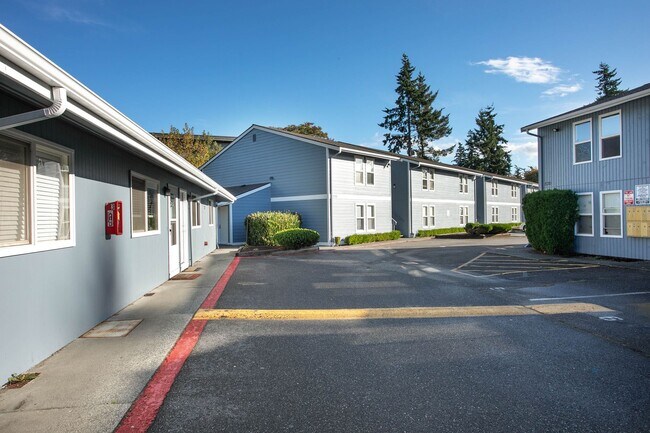 Photo - Glacier Park Apartments