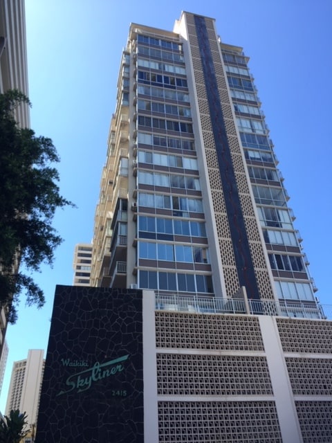 Building Photo - 2415 Ala Wai Blvd Unit #1606 Rental