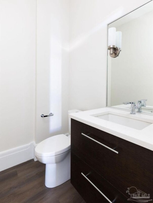 17 Palafox Pl Condo Unit 305 Condo for Rent in Pensacola, FL