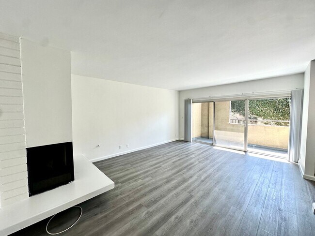 7708 Paseo Del Rey