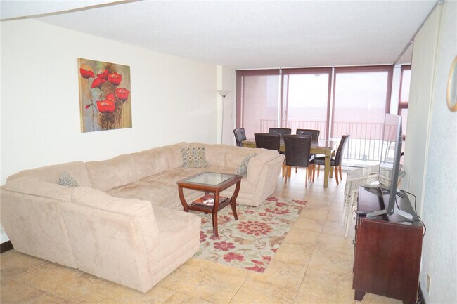 Photo - 525 N Ocean Blvd Unit 1025