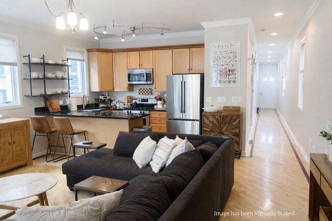 Photo - 852 N Paulina St Unit 2