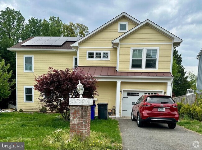 Building Photo - 1830 Anderson Rd Rental