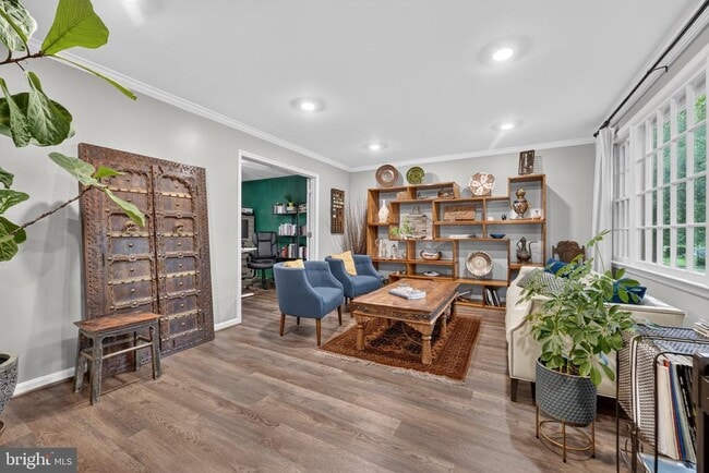 7208 Reservation Dr