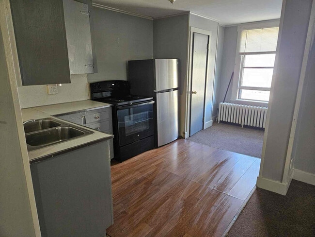 Photo - 86 River St Unit APT-3