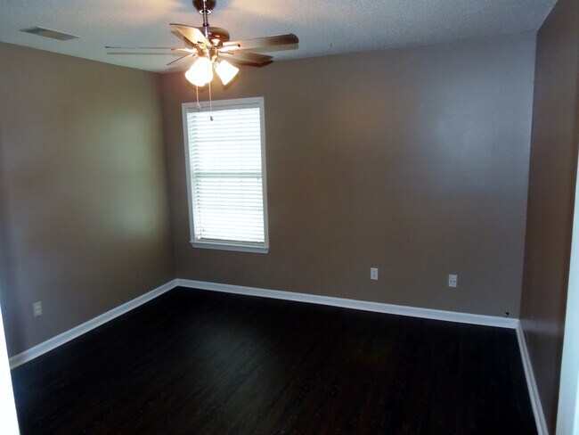 Photo - Call Tonia Rollins (501)626-9917