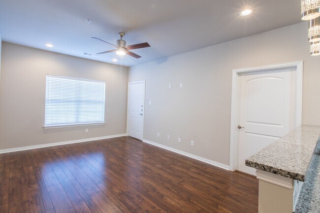 Photo - 12A Apartments