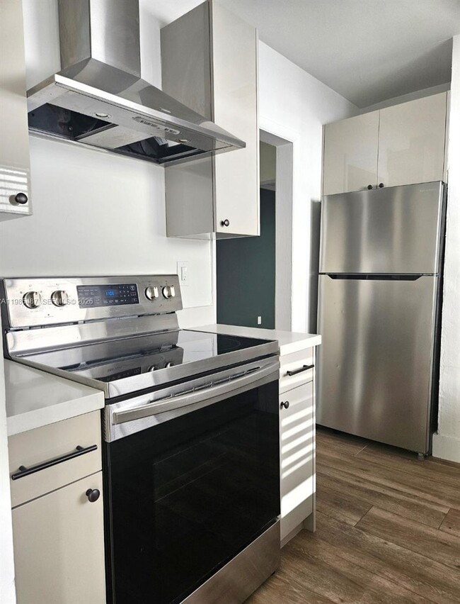 Photo - 3439 Percival Ave