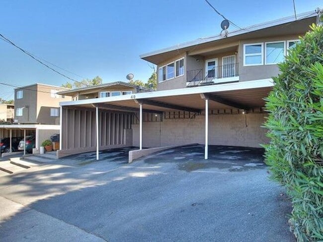 Building Photo - 40 Carquinez Scenic Dr Unit # 4