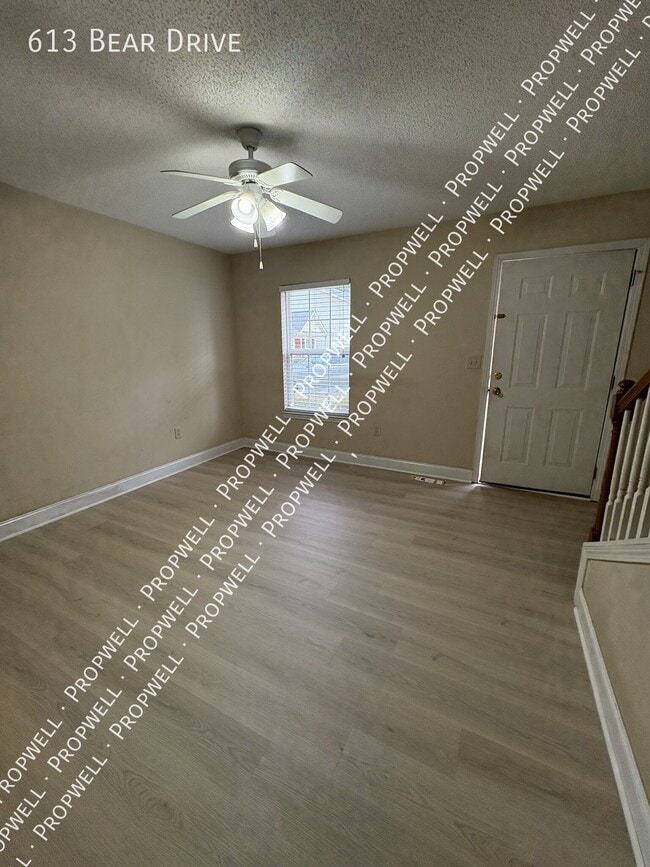 613 Bear Dr