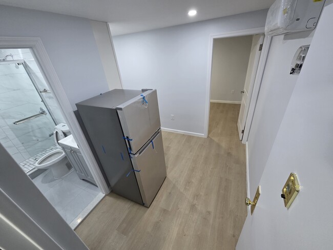 Photo - 3258 86th St