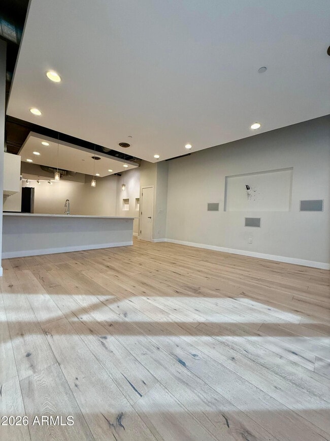 Photo - 21 E 6th St Unit 407